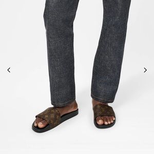 100% Authentic Louis Vuitton Waterfront Mule (Slides)